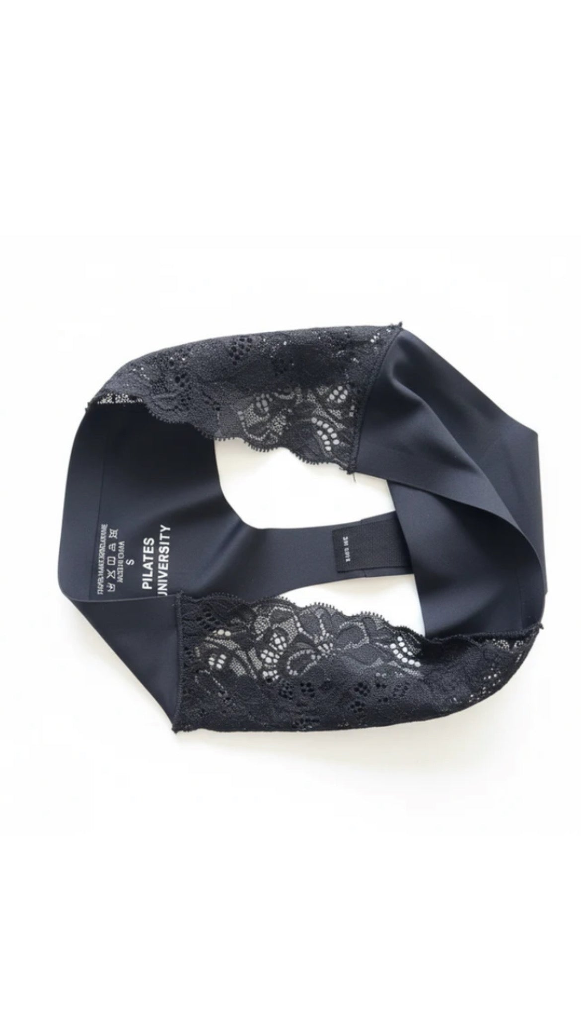 Black/Nude Lace Thong Bundle